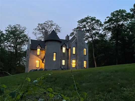 Backyard, Exterior, Facade, French Provincial