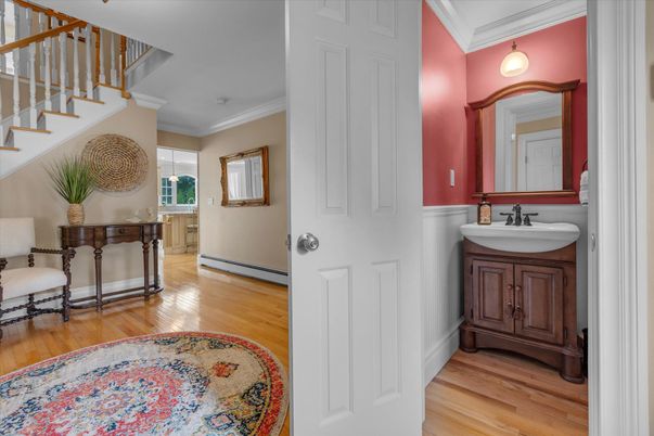Bathroom, Interior, Pendant Lights, Wood Texture Flooring