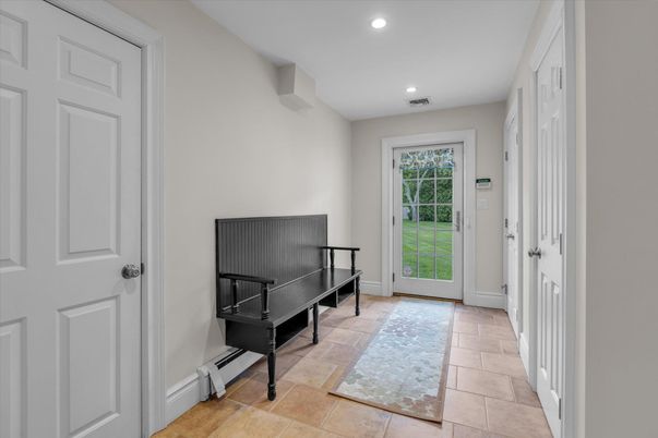 Interior, Recessed Lighting