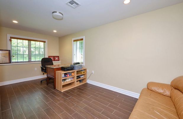 Home Office, Interior, Recessed Lighting, Wood Texture Flooring