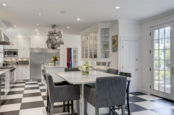 Dining room, Interior, Kitchen, Recessed Lighting, Stainless Steel Appliances