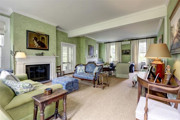Fireplace, Interior, Living room
