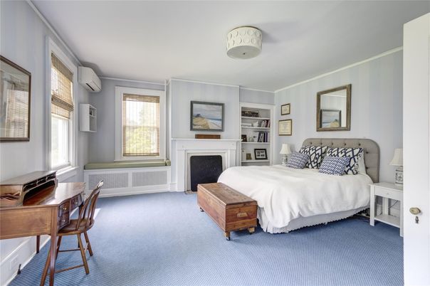 Bedroom, Fireplace, Home Office, Interior