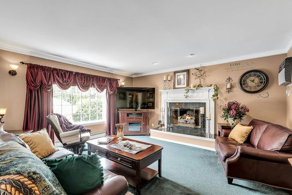 Fireplace, Interior, Living room, Recessed Lighting