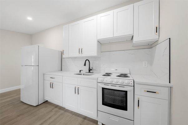 Interior, Kitchen, Marble Walls, Recessed Lighting, Wood Texture Flooring