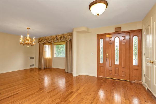 Chandelier, Empty room, Interior, Wood Texture Flooring