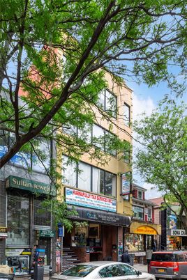 Exterior, Facade, None