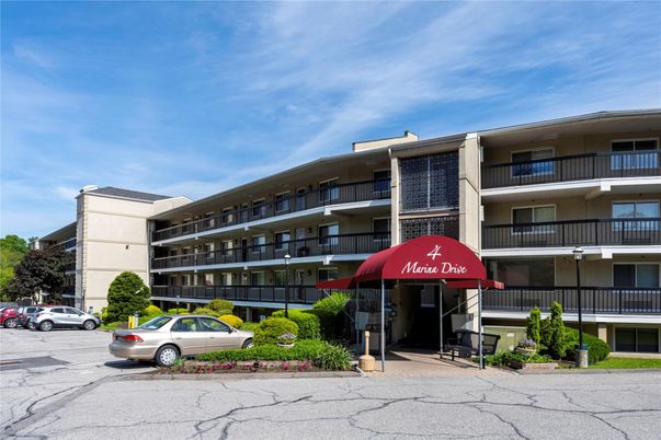 Exterior, Facade, Condo Building