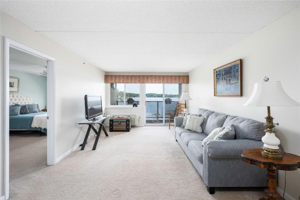 Bedroom, Interior, Water