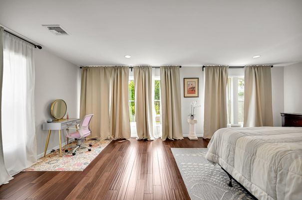Bedroom, Home Office, Interior, Recessed Lighting, Wood Texture Flooring