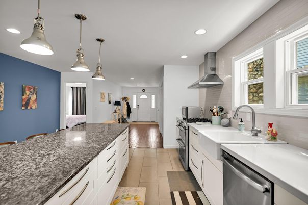Interior, Kitchen, Pendant Lights, Recessed Lighting
