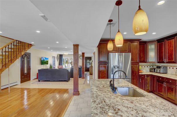 Interior, Kitchen, Living room, Pendant Lights, Recessed Lighting, Stainless Steel Appliances, Wood Texture Flooring