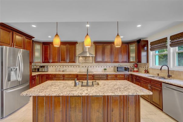 Interior, Kitchen, Pendant Lights, Recessed Lighting, Stainless Steel Appliances