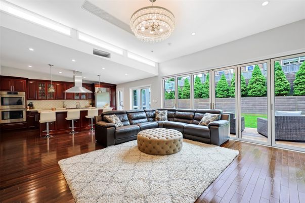 Interior, Kitchen, Living room, Pendant Lights, Recessed Lighting, Stainless Steel Appliances, Wood Texture Flooring