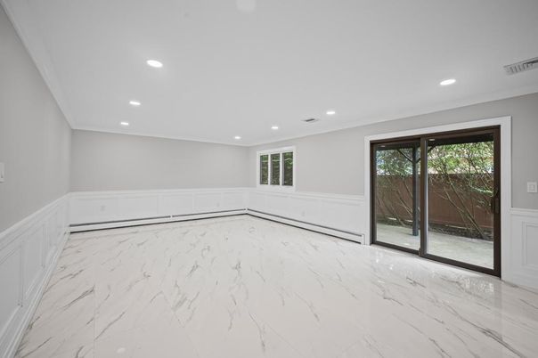Empty room, Interior, Marble, Recessed Lighting