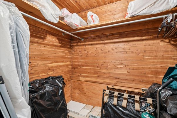 Interior, Wooden Walls