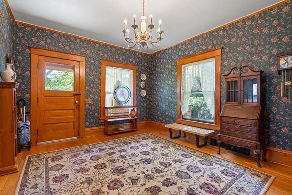 Chandelier, Interior, Wood Texture Flooring