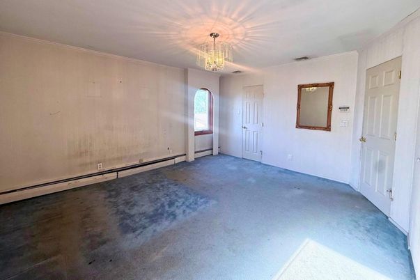 Chandelier, Empty room, Interior