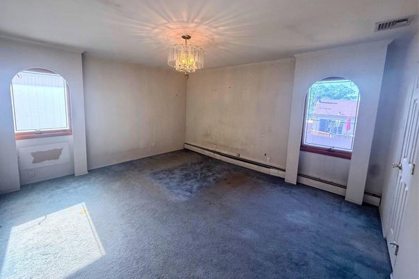 Chandelier, Empty room, Interior
