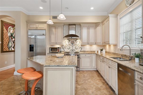 Interior, Kitchen, Pendant Lights, Recessed Lighting, Stainless Steel Appliances