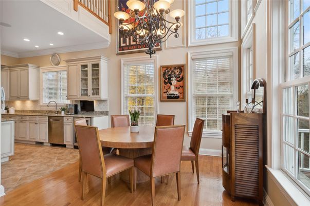 Chandelier, Dining room, Interior, Kitchen, Recessed Lighting, Wood Texture Flooring
