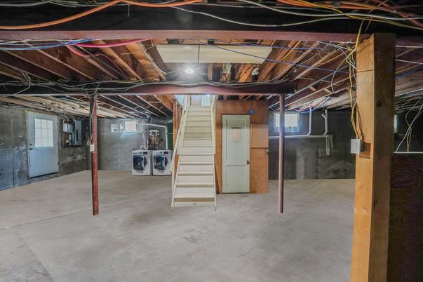 Interior, Washer