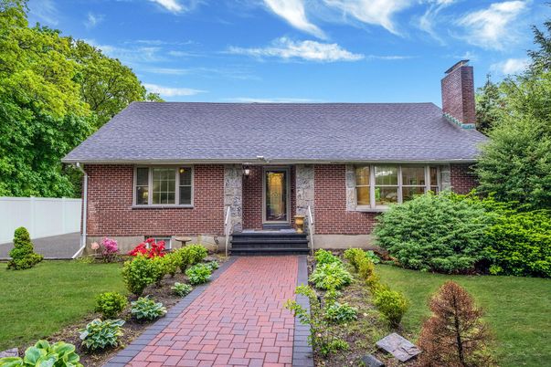 Exterior, Facade, Brick Facade, Cape Cod
