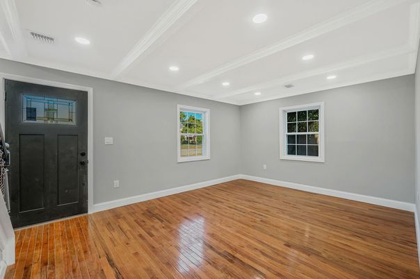 Empty room, Interior, Recessed Lighting, Wood Texture Flooring