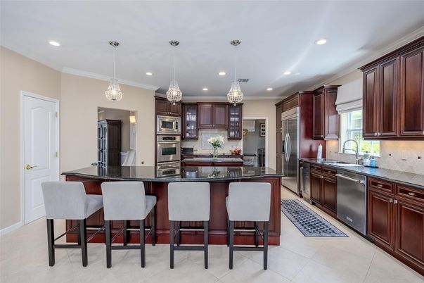 Interior, Kitchen, Pendant Lights, Recessed Lighting, Stainless Steel Appliances