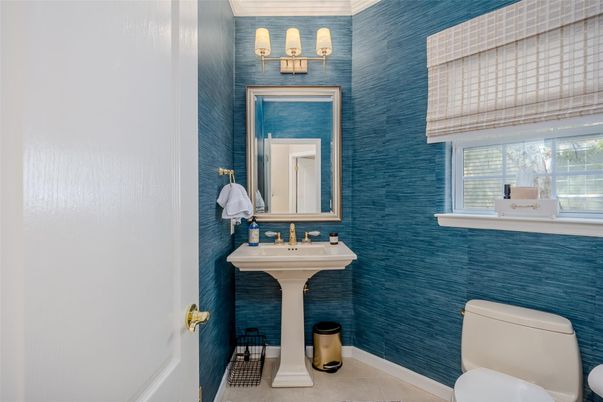 Bathroom, Interior
