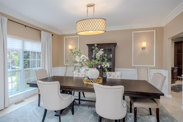Dining room, Interior
