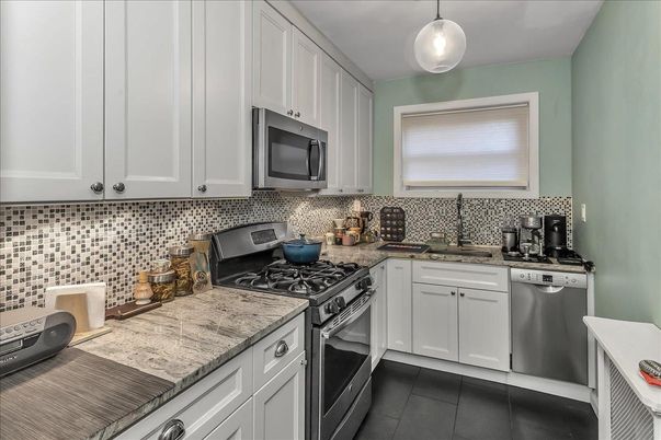 Interior, Kitchen, Pendant Lights