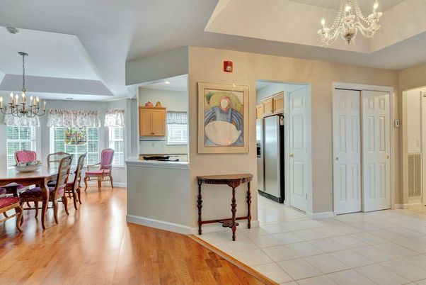 Chandelier, Dining room, Interior, Kitchen, Recessed Lighting, Wood Texture Flooring