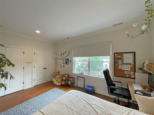 Bedroom, Home Office, Interior, Recessed Lighting, Wood Texture Flooring