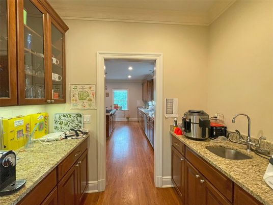 Interior, Kitchen, Recessed Lighting, Wood Texture Flooring