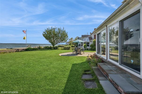 Backyard, Exterior, Water