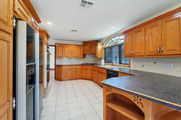 Interior, Kitchen, Recessed Lighting
