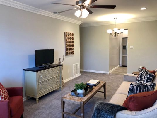 Chandelier, Interior, Living room, Recessed Lighting