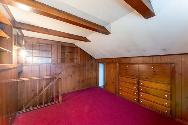 Empty room, Interior, Wooden Beams, Wooden Walls