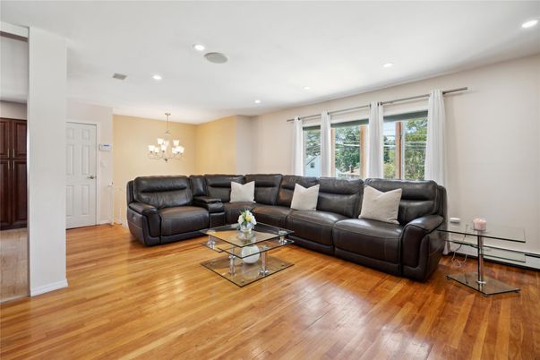 Chandelier, Interior, Living room, Recessed Lighting, Wood Texture Flooring