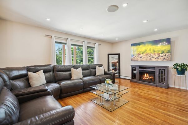 Fireplace, Interior, Living room, Recessed Lighting, Wood Texture Flooring