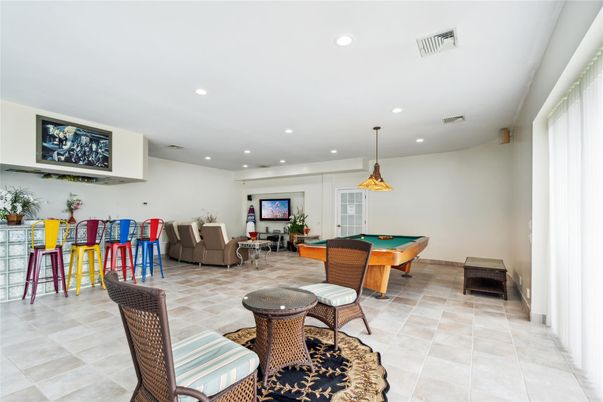 Billiard Table, Game Room, Interior, Living room, Pendant Lights, Recessed Lighting