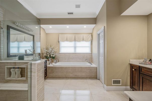 Bathroom, Interior, Marble, Recessed Lighting