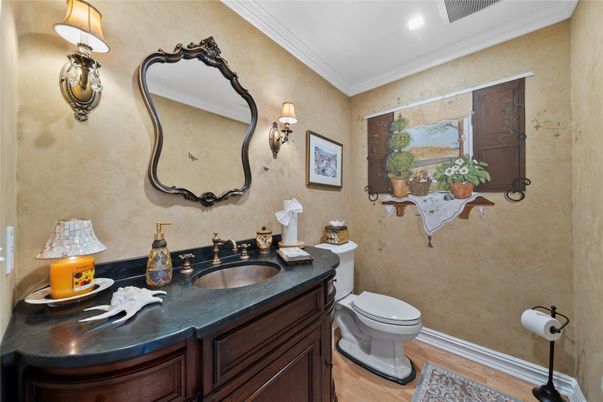 Bathroom, Interior, Recessed Lighting, Wood Texture Flooring