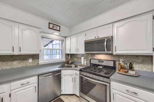 Interior, Kitchen, Stainless Steel Appliances