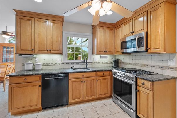 Interior, Kitchen, Recessed Lighting