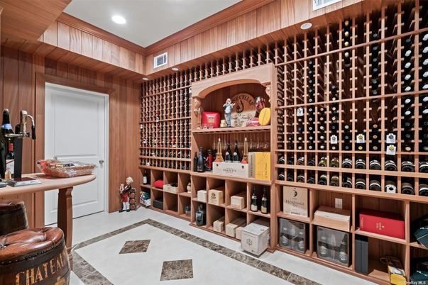 Interior, Recessed Lighting, Wine Storage