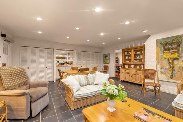 Dining room, Interior, Living room, Recessed Lighting