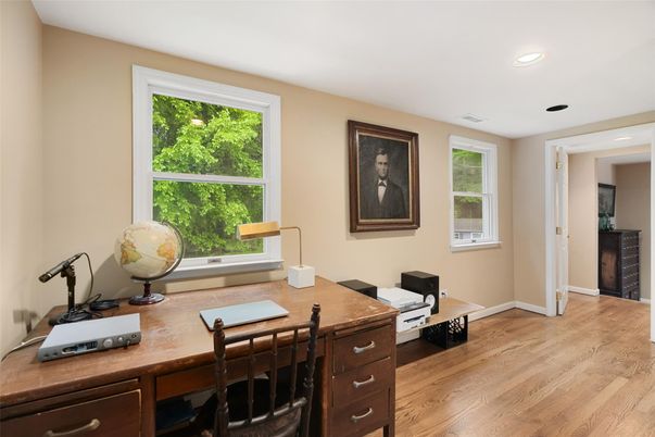 Home Office, Interior, Recessed Lighting, Wood Texture Flooring