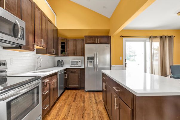 Interior, Kitchen, Stainless Steel Appliances, Wood Texture Flooring
